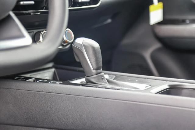 2025 Nissan Kicks SV FWD