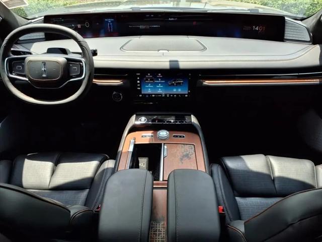 2025 Lincoln Navigator Black Label