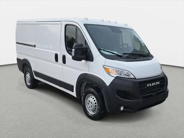 2026 Ram ProMaster Cargo Van SLT