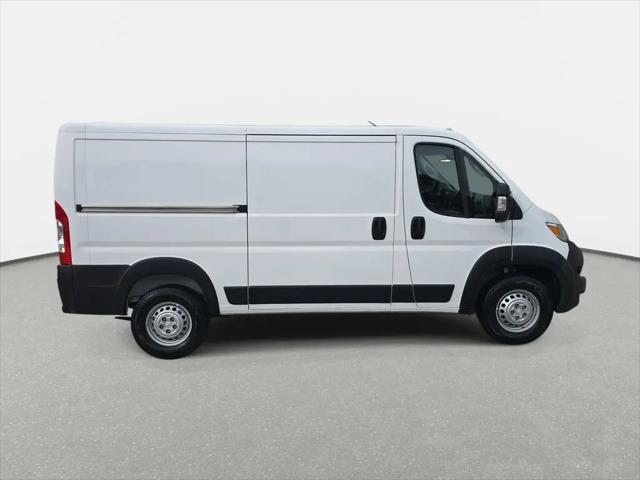 2026 Ram ProMaster Cargo Van SLT