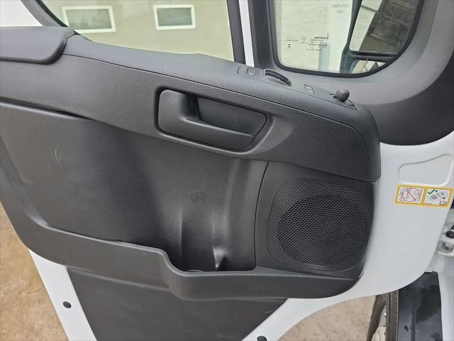 2026 Ram ProMaster Cargo Van SLT