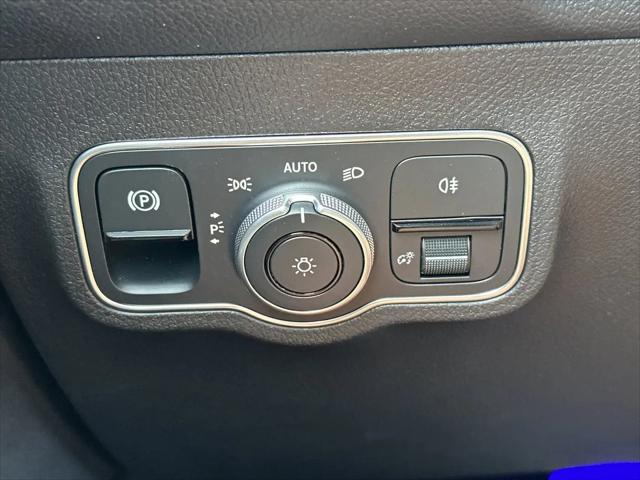 2026 Mercedes-Benz GLB 4MATIC