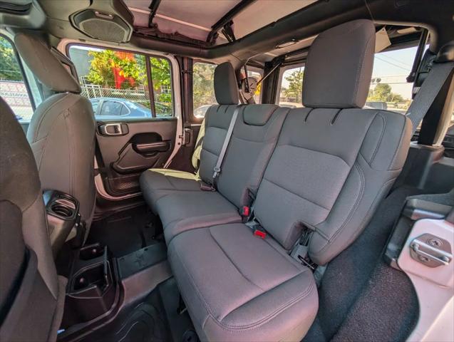 2020 Jeep Wrangler Willys 4X4