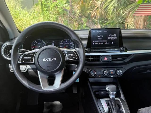 2022 Kia Forte LXS