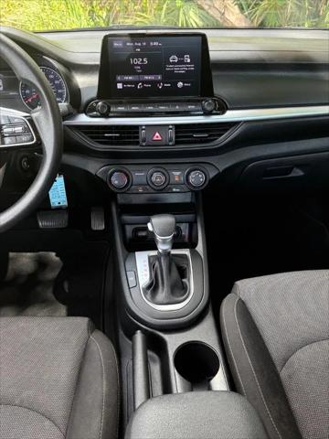2022 Kia Forte LXS