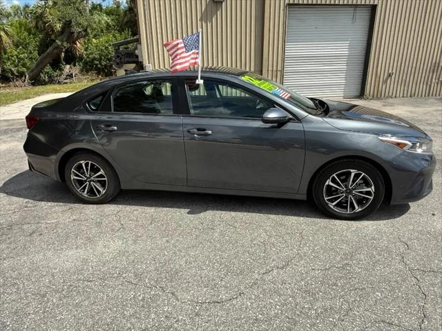 2022 Kia Forte LXS