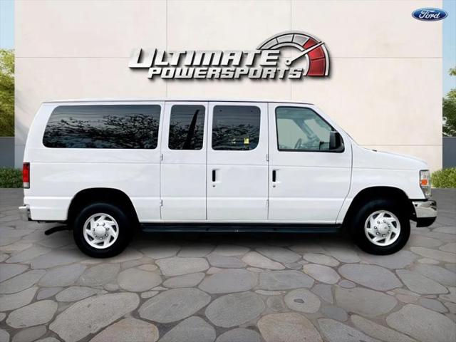2011 Ford E-350 Super Duty XL