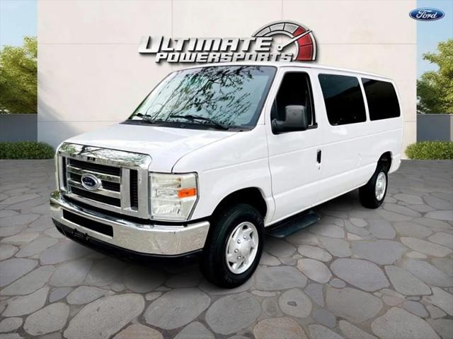 2011 Ford E-350 Super Duty XL