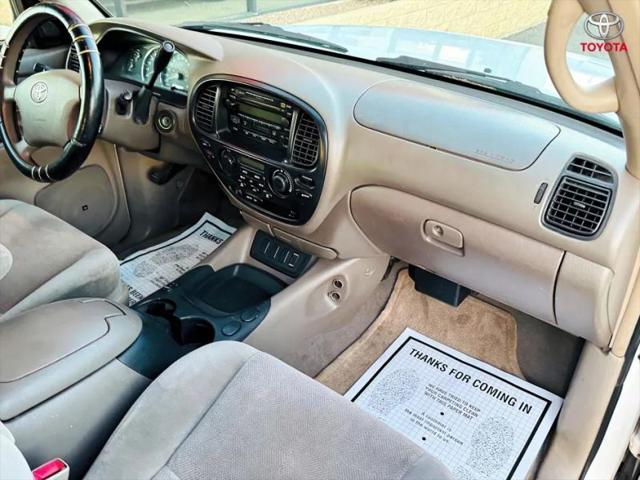 2005 Toyota Sequoia SR5 V8