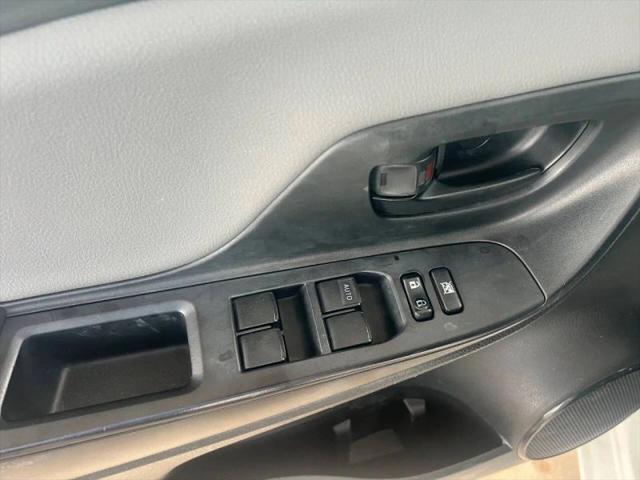 2016 Toyota Yaris LE