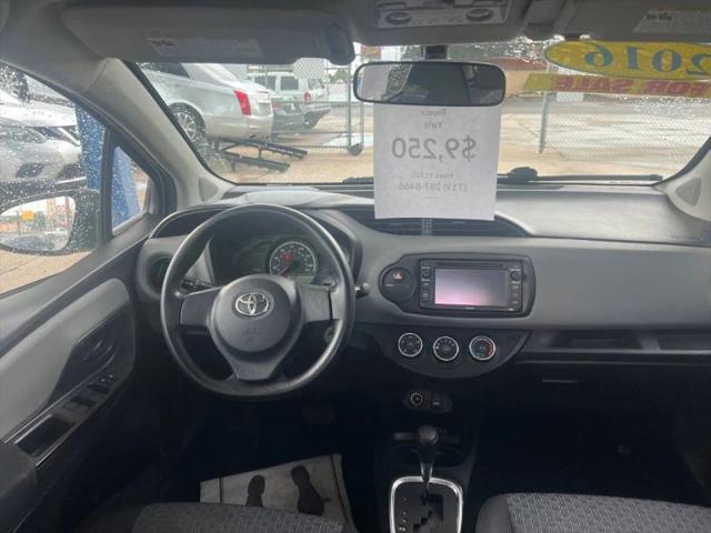 2016 Toyota Yaris LE