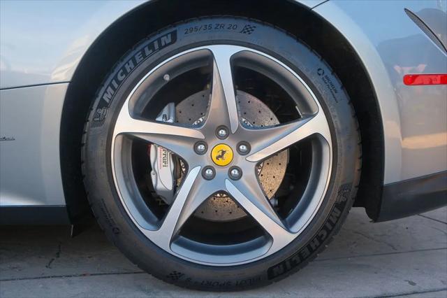 2012 Ferrari FF Standard