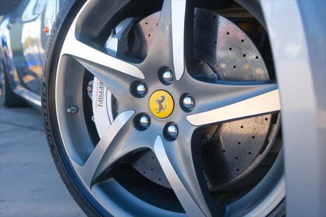 2012 Ferrari FF Standard