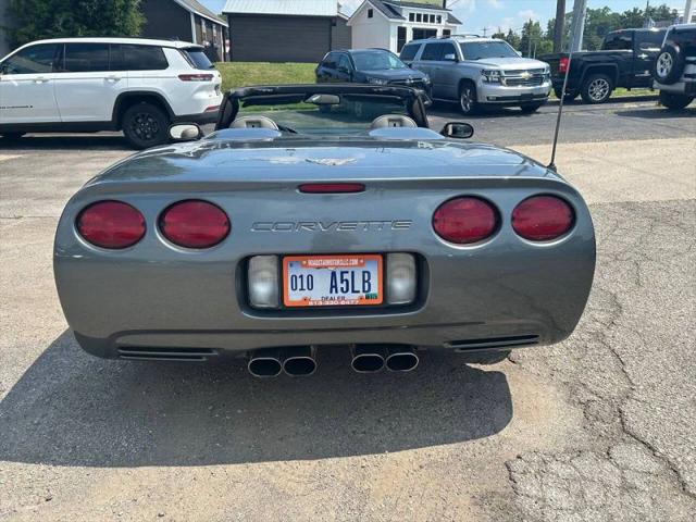 2003 Chevrolet Corvette Base