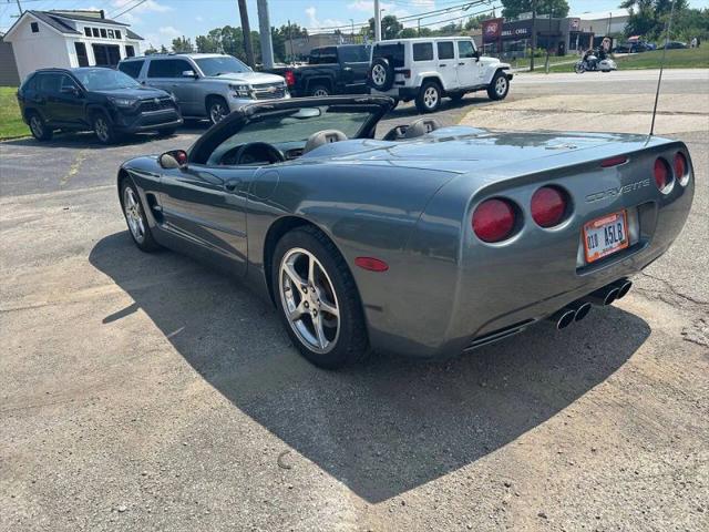 2003 Chevrolet Corvette Base