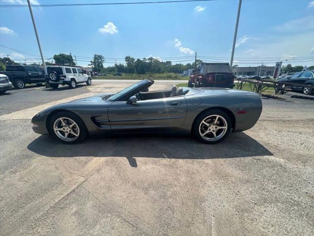 2003 Chevrolet Corvette Base