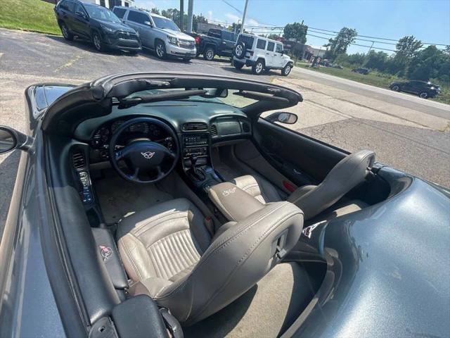 2003 Chevrolet Corvette Base