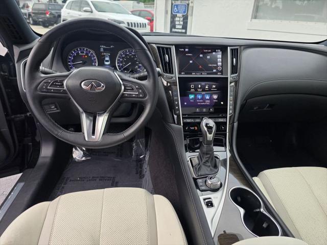 2017 INFINITI Q60 3.0t Premium