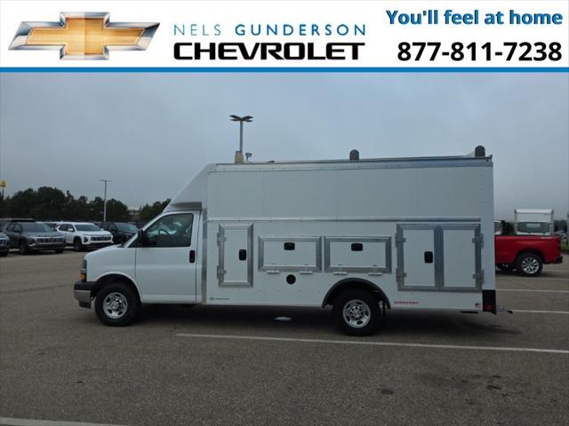 2025 Chevrolet Express Cutaway Work Van