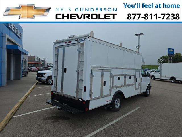 2025 Chevrolet Express Cutaway Work Van