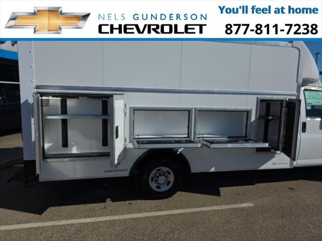 2025 Chevrolet Express Cutaway Work Van