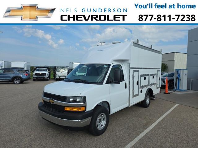 2025 Chevrolet Express Cutaway Work Van