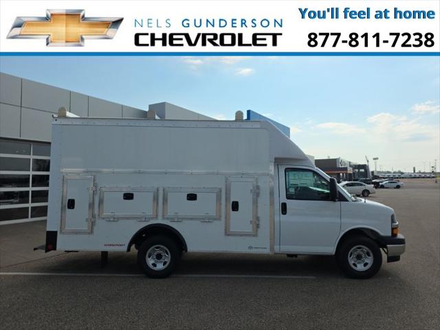 2025 Chevrolet Express Cutaway Work Van