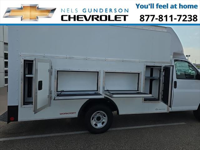 2025 Chevrolet Express Cutaway Work Van