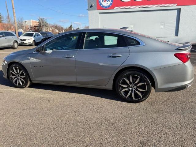 2023 Chevrolet Malibu FWD RS