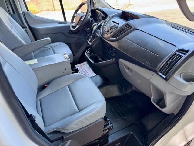 2018 Ford Transit Medium Roof w/Sliding Side Door w/RWB