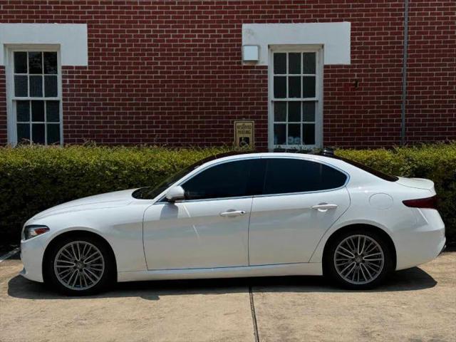 2018 Alfa Romeo Giulia Ti Lusso RWD