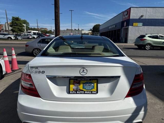 2015 Mercedes-Benz C 250 C 250