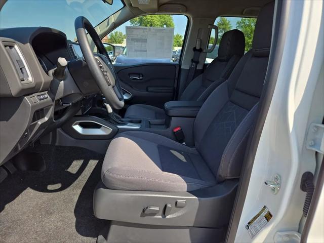 2025 Nissan Frontier Crew Cab SV 4x4