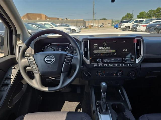 2025 Nissan Frontier Crew Cab SV 4x4