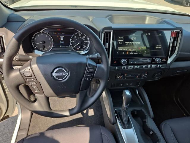 2025 Nissan Frontier Crew Cab SV 4x4