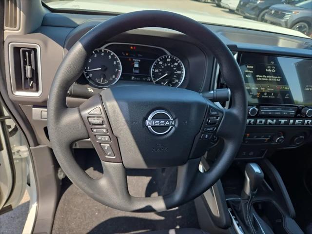 2025 Nissan Frontier Crew Cab SV 4x4