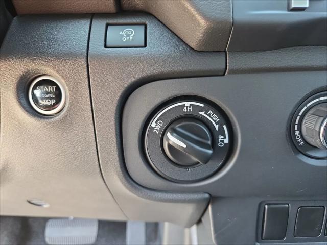 2025 Nissan Frontier Crew Cab SV 4x4