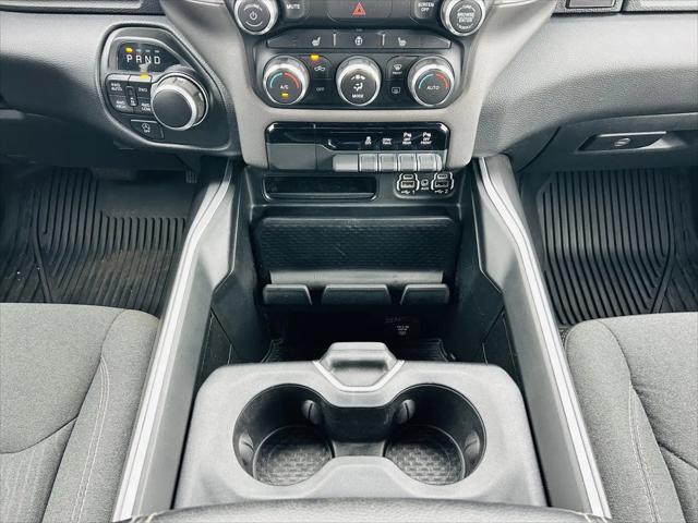 2022 Ram 1500 Big Horn Crew Cab 4x4 5'7" Box