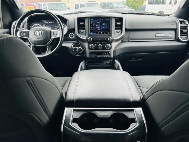 2022 Ram 1500 Big Horn Crew Cab 4x4 5'7" Box