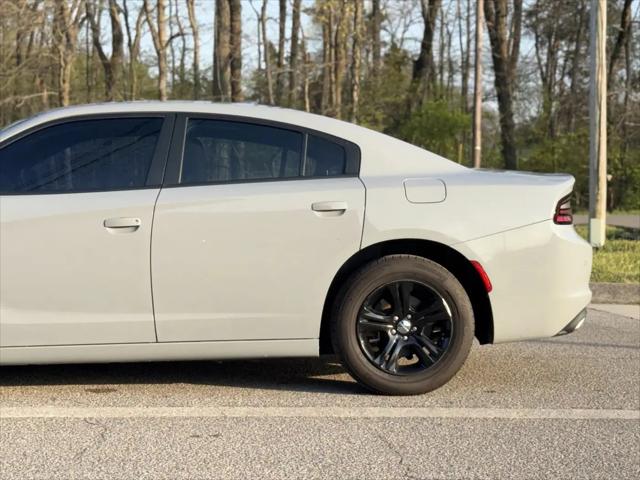 2020 Dodge Charger SXT RWD