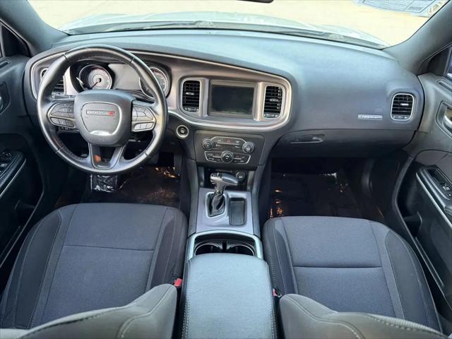 2020 Dodge Charger SXT RWD