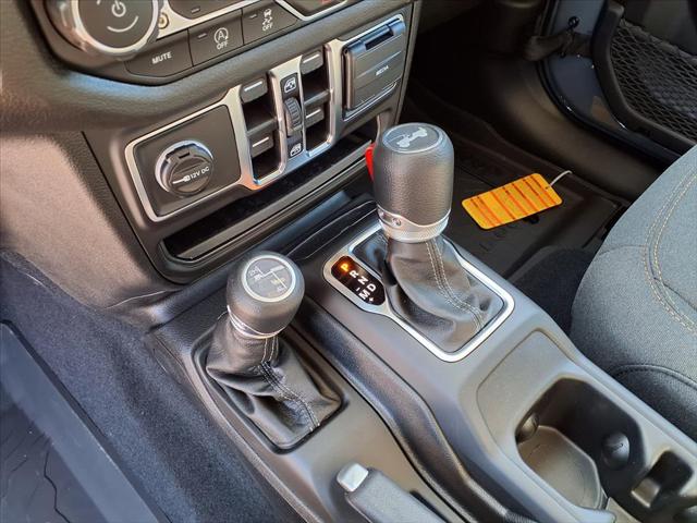 2025 Jeep Wrangler 4-Door Summit 4x4