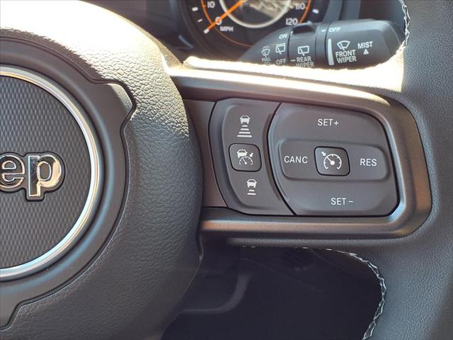 2025 Jeep Wrangler 4-Door Summit 4x4