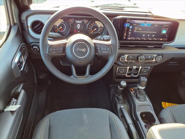 2025 Jeep Wrangler 4-Door Summit 4x4