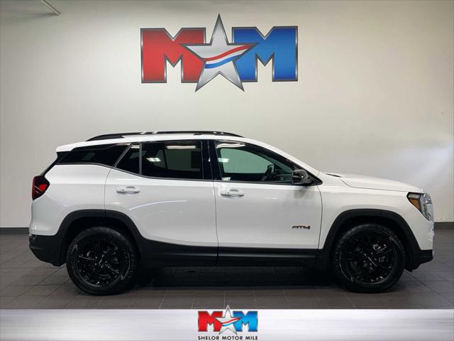 2024 GMC Terrain AWD AT4