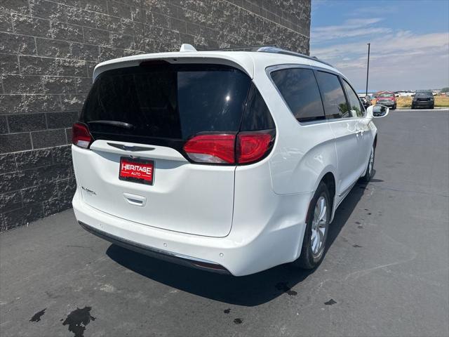 2018 Chrysler Pacifica Touring L 2018 Chrysler Pacifica Touring L