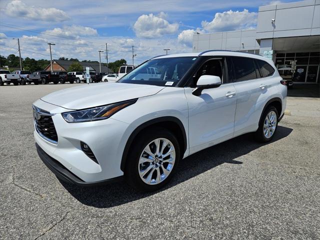 2024 Toyota Highlander Hybrid Limited