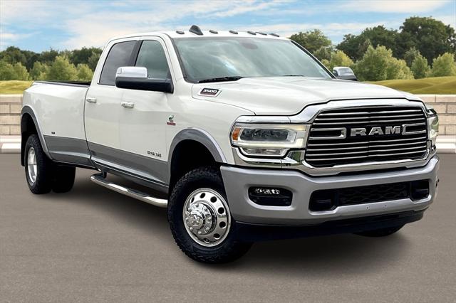 2020 RAM 3500 Laramie Crew Cab 4x4 8 Box