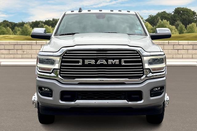 2020 RAM 3500 Laramie Crew Cab 4x4 8 Box