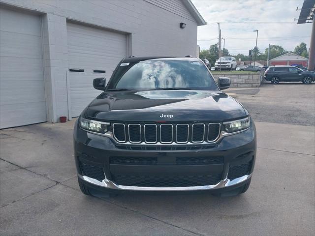 2025 Jeep Grand Cherokee GRAND CHEROKEE L LAREDO X 4X4